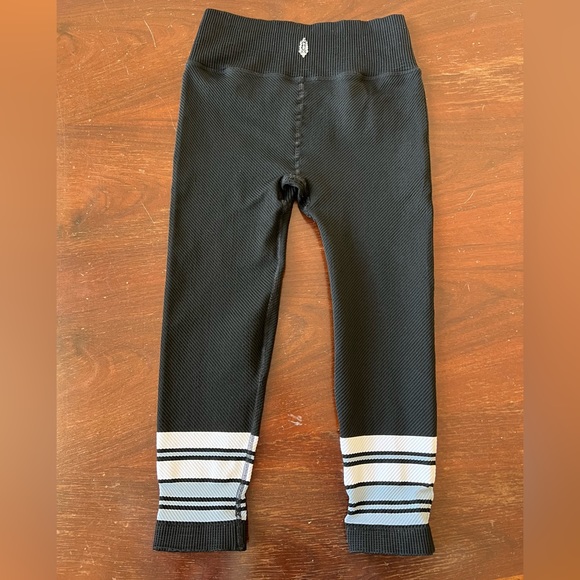 Free People Movement Finish Line Legging | black | xs/s - Picture 4 of 9